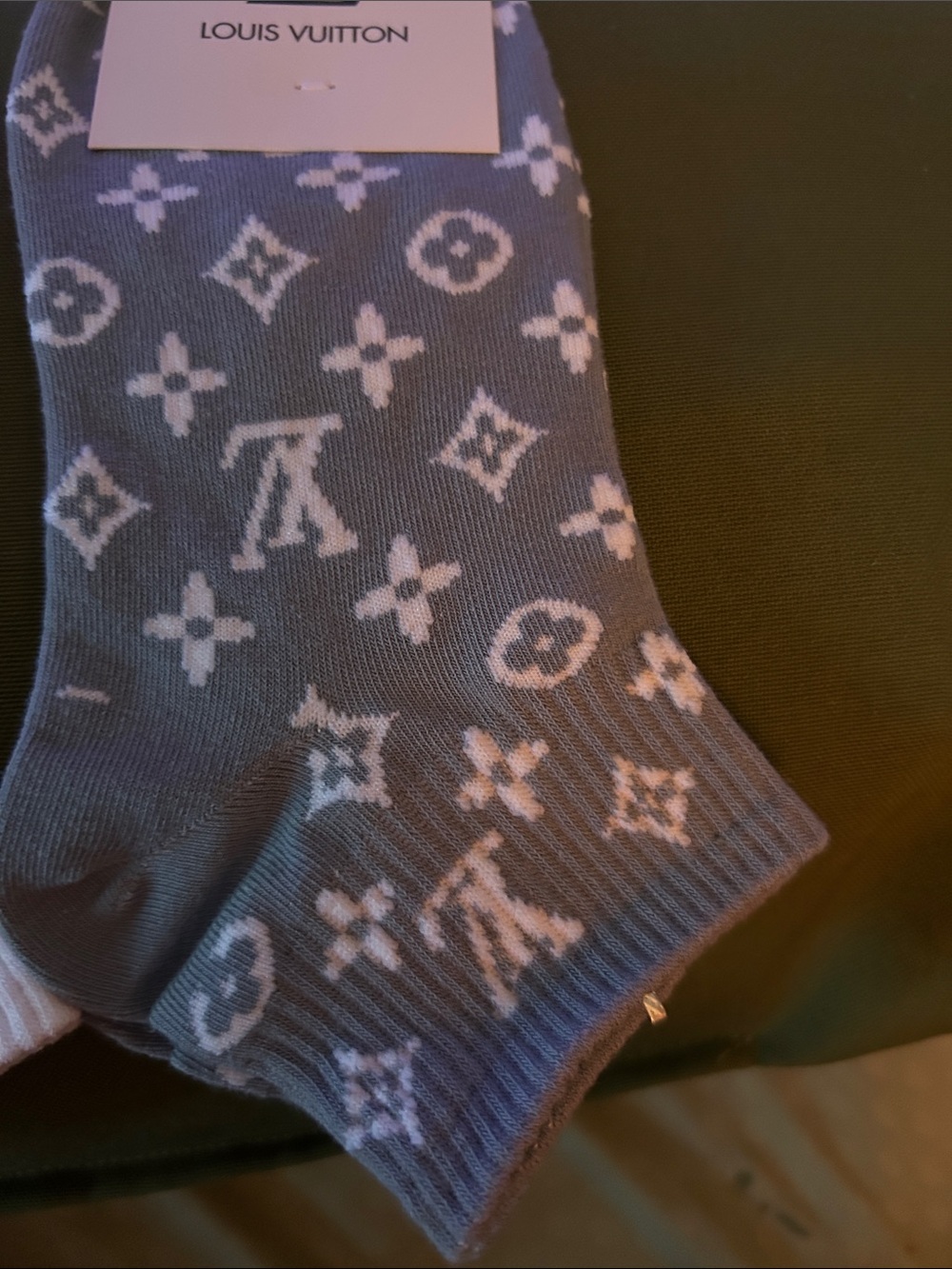 Louis Vuitton Monogram Ankle Socks - White, Tan, Gray - Picture 7 of 11